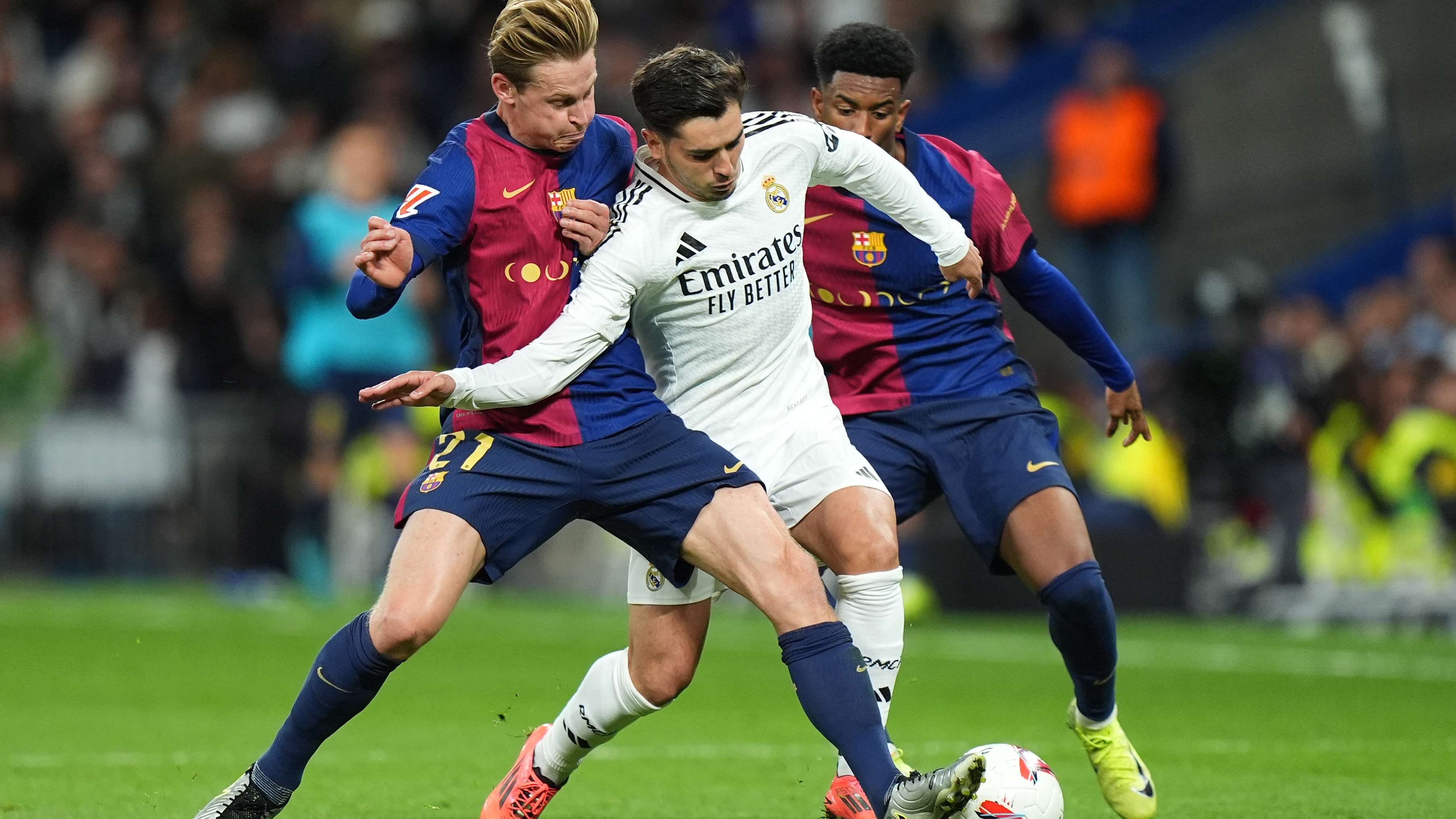 反而在防守 反而在防守